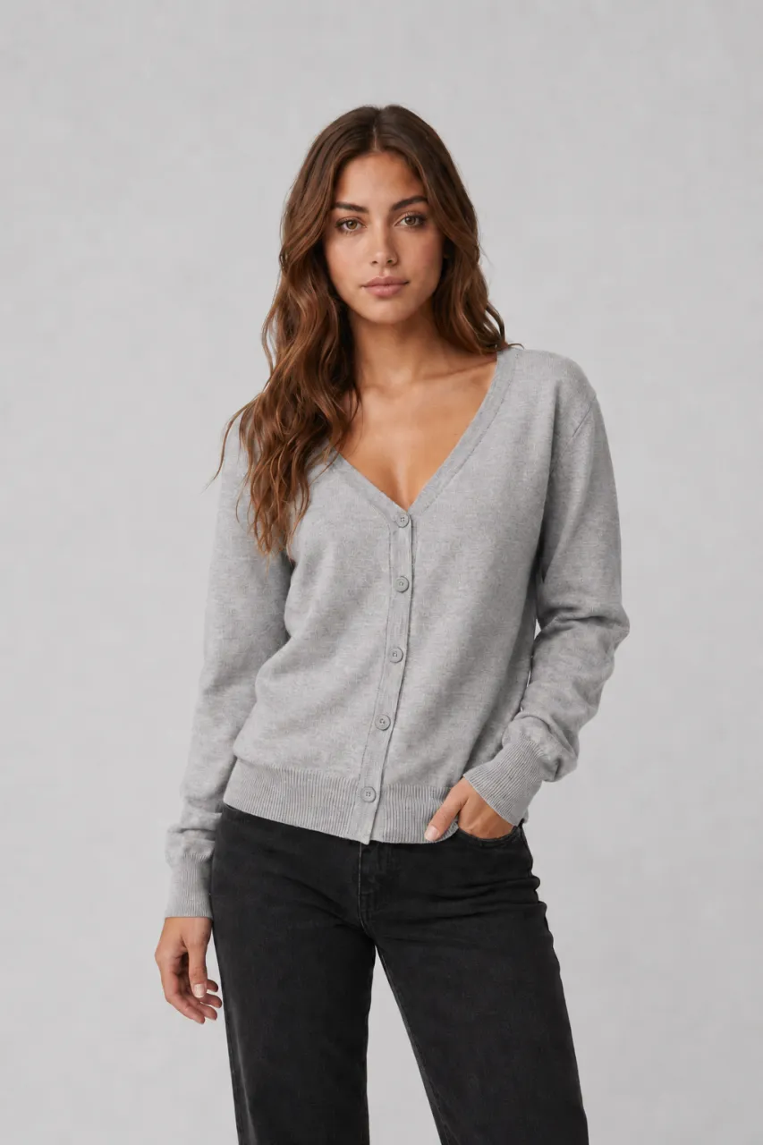 CARDIGAN DIVISA.png